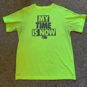 Almost NEW Nike Youth Boys Dri - Fit Shirt Size 12/14 Large